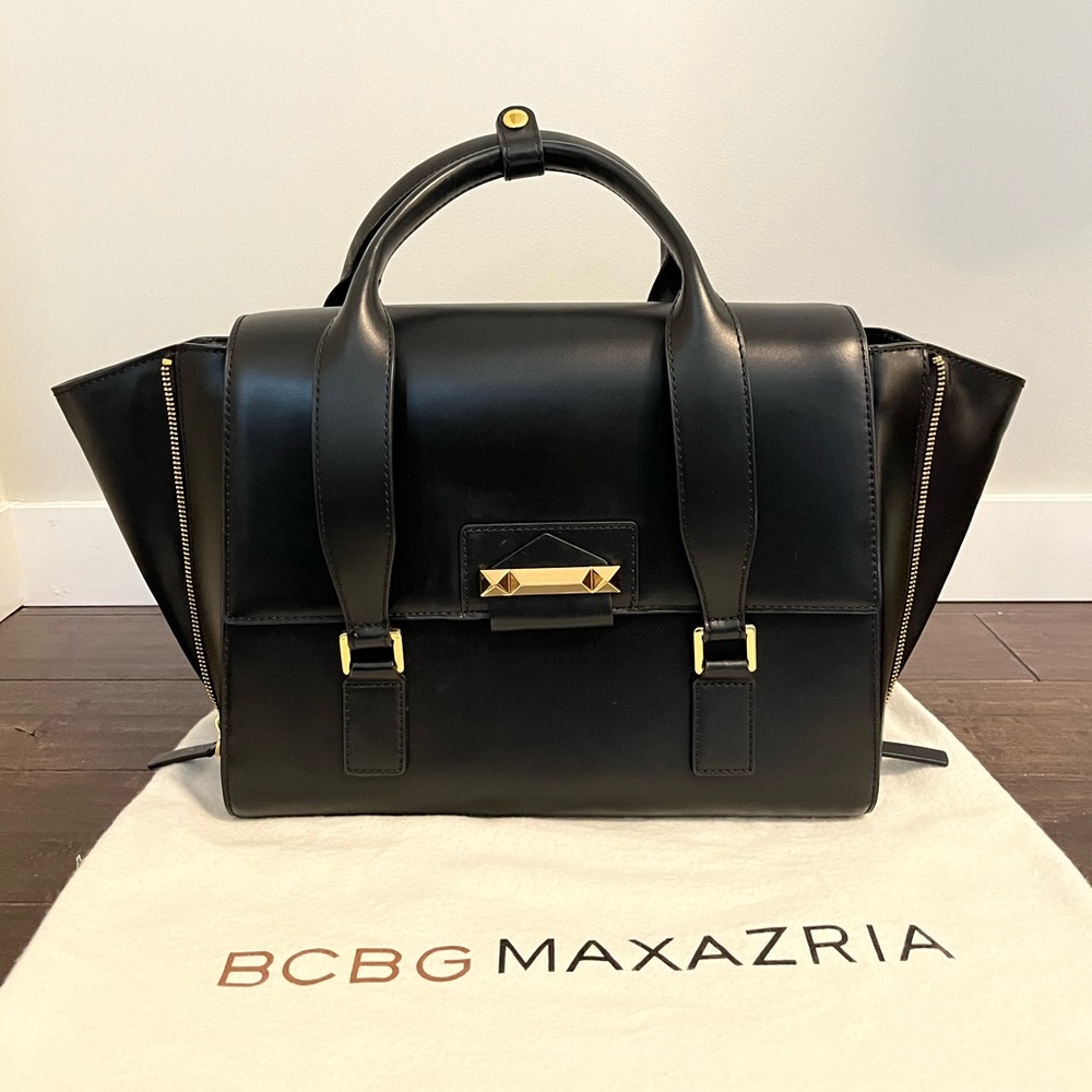 BCBG convertible leather purse